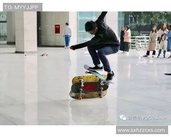 成都滑板队在全国滑板节奏排行榜中荣获第五名展现出强劲实力与潜力